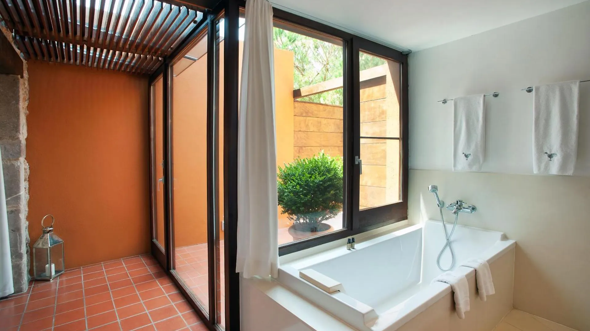 Mas Falgarona Hotel Boutique & Spa Avinyonet de Puigventos